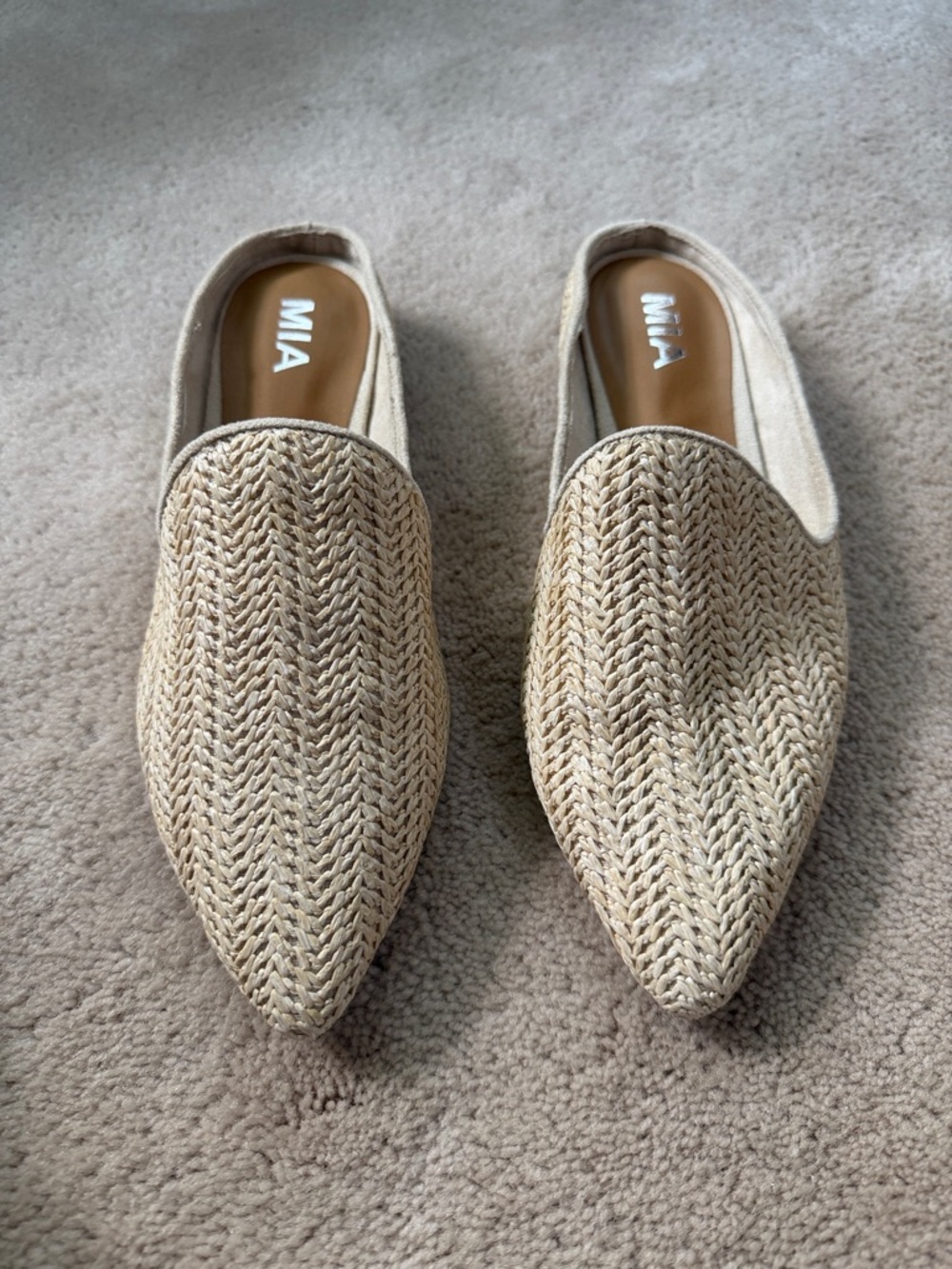 MIA Natural Raffia Pointed Mules - Picture 5 of 10
